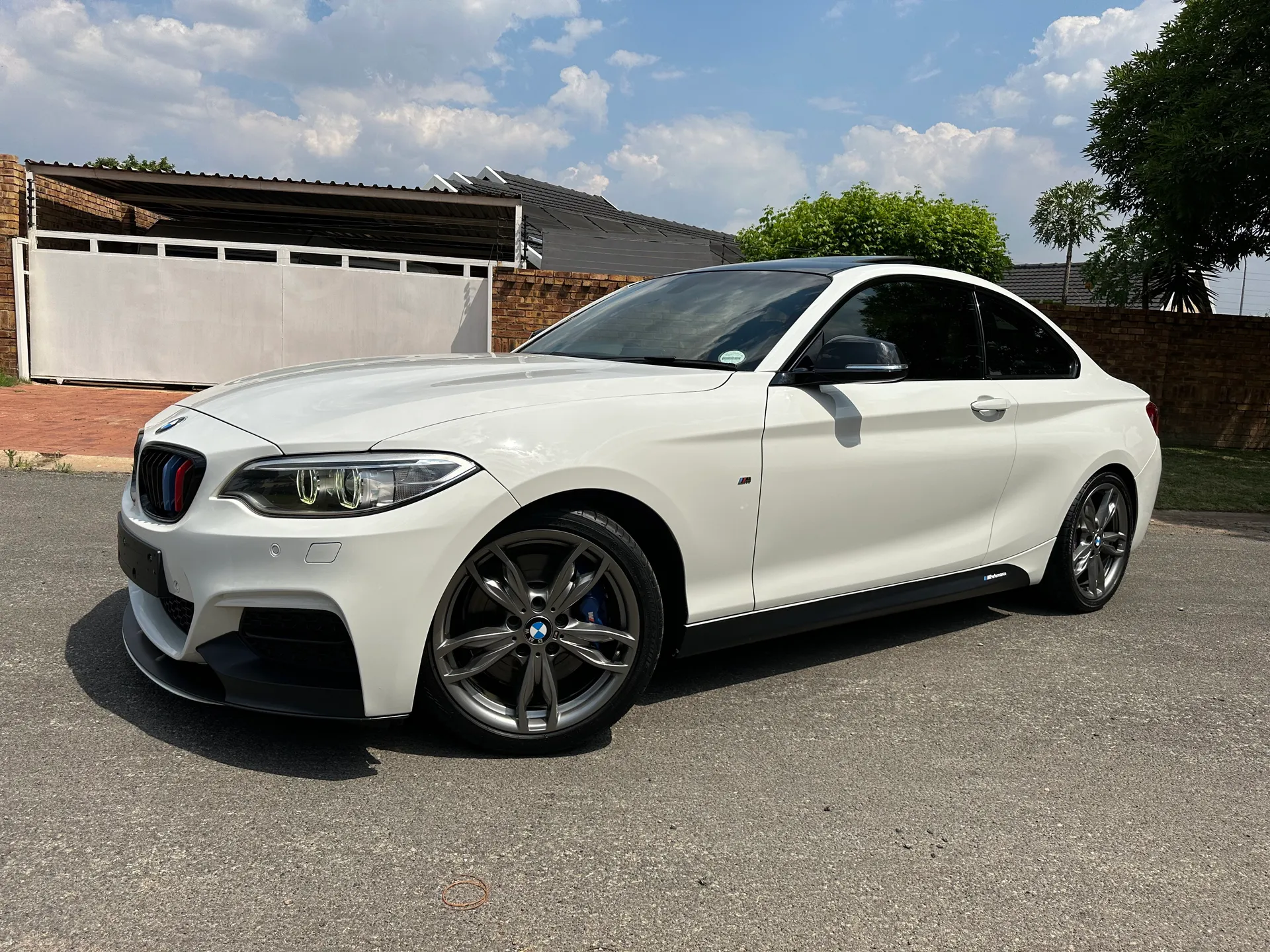 BMW M235i